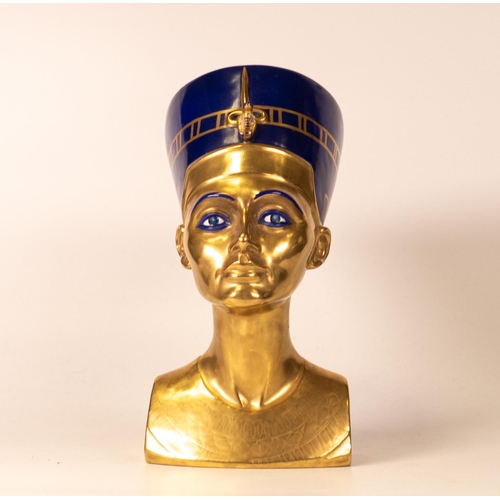 558 - Coalport Egyptian Theme Bust Of Nefertiti: Modelled by John Bromley No 4 of 250, height 19cm