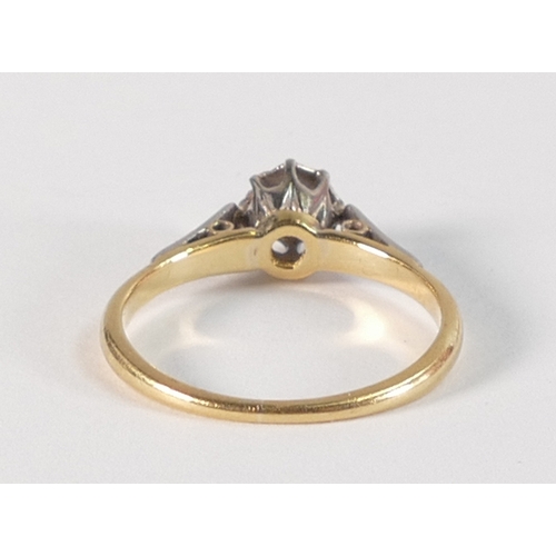 793 - 18ct gold solitaire diamond ring,size I,1.7g.