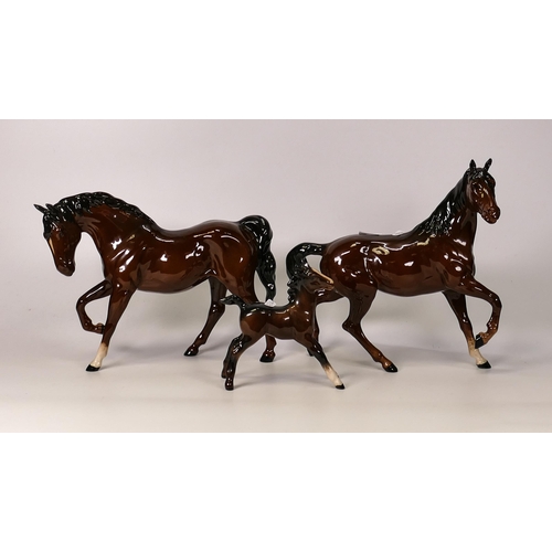 424 - Royal Doulton Spirit of the wind DA57a, Stocky jogging mare DA44 and a Beswick large stretched foal ... 