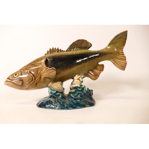 190 - Beswick model large mouthed Black Bass on base 1266