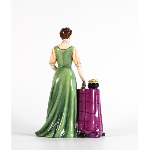 220 - Royal Doulton prototype figure Queen Mary HN4900, painted in a different colourway, not for resale b... 