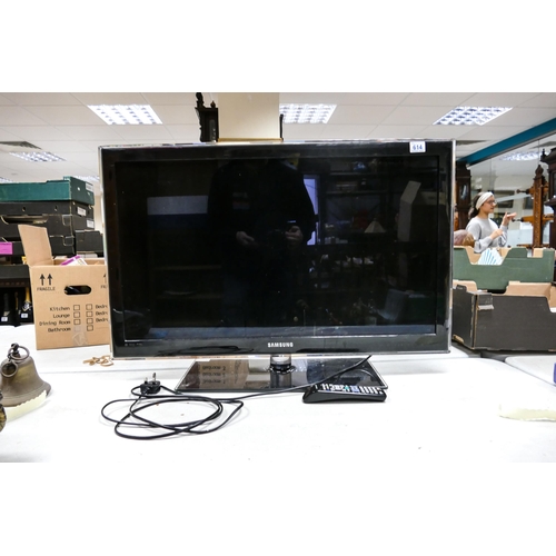 614 - Samsung 37inch screen TV in working order, includes remote control.  Ref EU 37 C5 100 QWXXU.