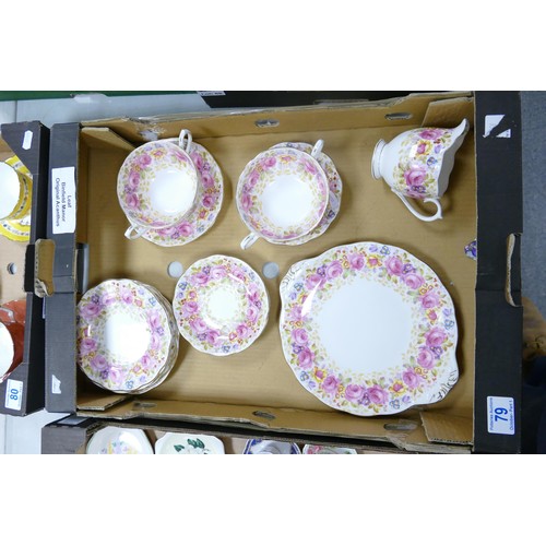 79 - Royal Albert Serena patterned tea & dinner ware to include side plates, milk jug, twin handled cups,... 