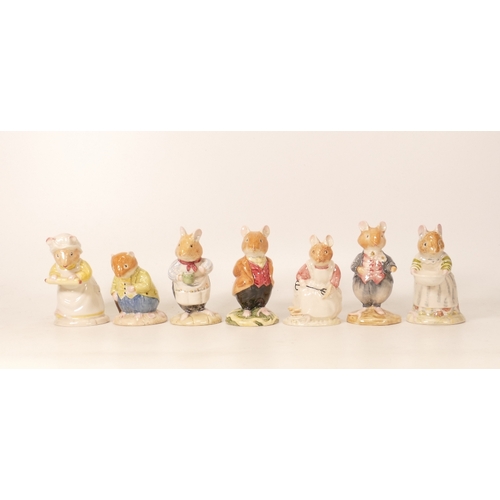 280 - Royal Doulton Seconds Brambly Hedge figures Mrs Crusty Bread DBH15, Old Vole DBH 13, Mr Apple DBH2, ... 