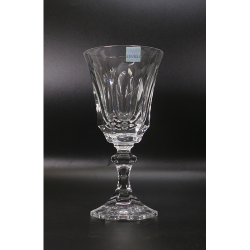 432 - 12 Sevres Crystal Glass Reb Wine Glasses