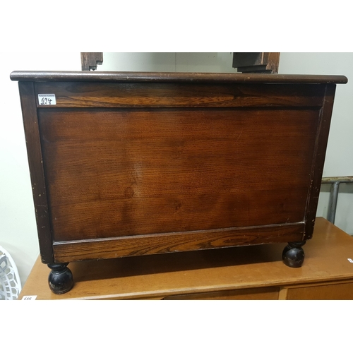 694 - Dark Oak blanket box on bun feet 86cm W x 62cm H