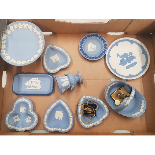 463 - A collection of Wedgwood jasperware items to include pin dishes, comports, basket, two Wedgwood silv... 