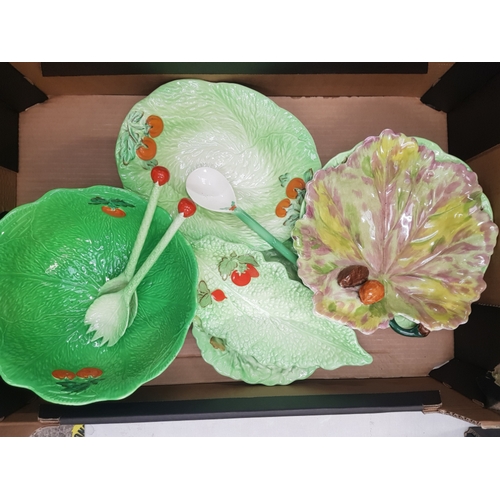 17 - Carltonware and Beswick Cabbage Service Bowls (9 pieces)- 1 Tray