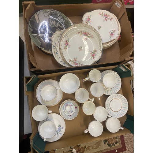 122B - A Mixed Collection of Ceramic Items to Include Ridgway Caprice Cups, Saucers, Side Plates, Royal Alb... 