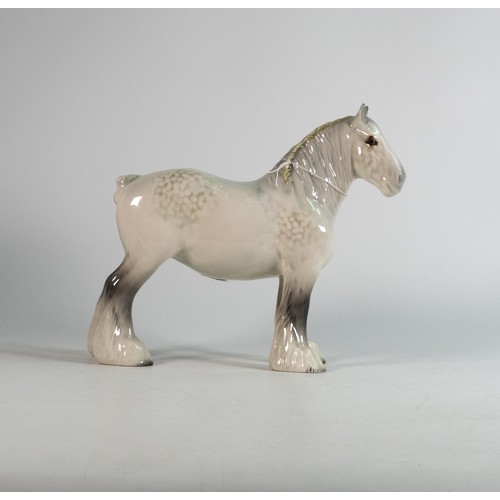 46 - Beswick grey 818 Shire horse