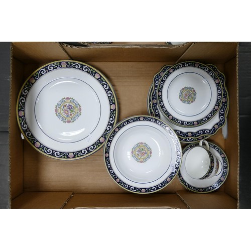 55 - A large collection of Wedgwood Runnymede patterned dinner ware to include 12 x 27cm dinner plates, t... 