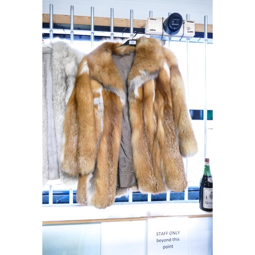 530 - Ladies red fox fur 3/4 length coat. Approx size 12/14