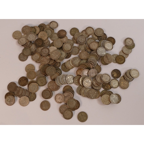 652 - Large quantity of UK silver 3d / three pence coins, gross weight 318g.  Includes both pre 1946 & pre... 