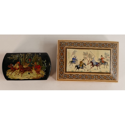 665 - Russian large papier mache snuff box 10cm wide, together with Indian hand decorated cigar / cigarett... 