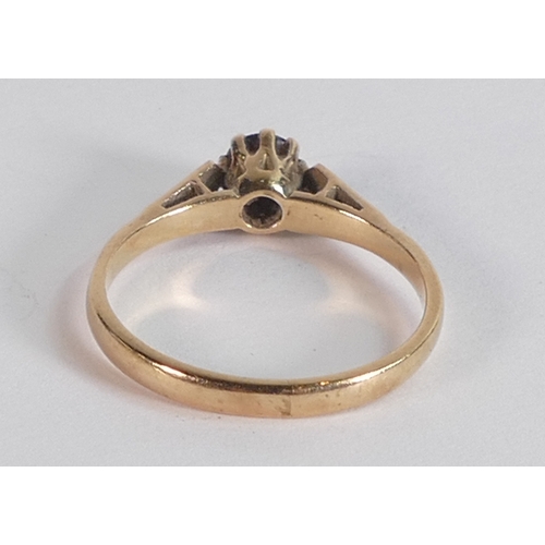 687 - 9ct gold ring set with brown stone, ring size L, 1.6g.