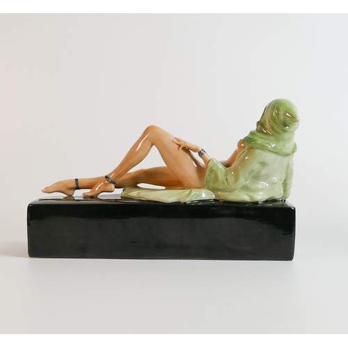 146 - Kevin Francis / Peggy Davies limited edition figure Temptress