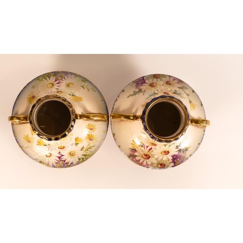 192 - Carlton ware Wiltshaw & Robinson Ivory Blushware twin handled squat vases in the Daisy pattern. Flow... 