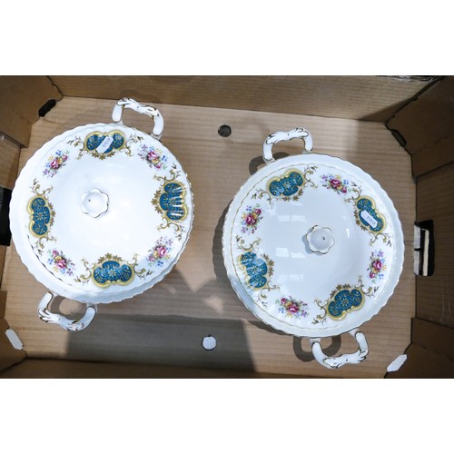 760 - Royal Albert, Berkeley pattern tea and dinner ware to include six tea trios (one cup a/f) together w... 