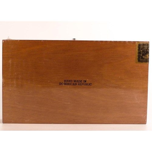 Augusto Reyes Robusto handmade cigars (Dominican Republic), approx 5 ...