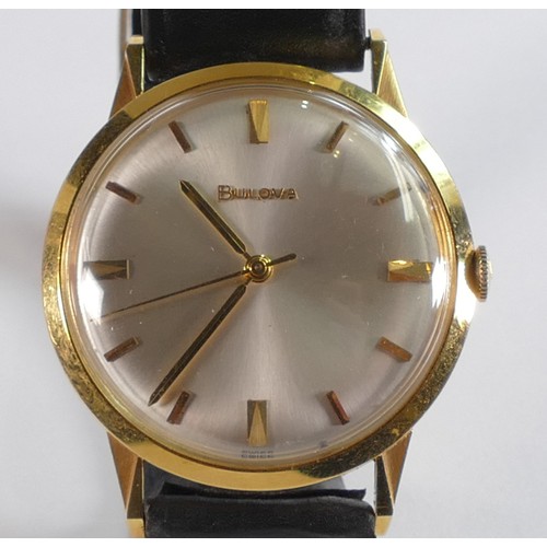 2064 - Bulova 18ct gold gentleman's mechanical wristwatch with leather strap, in original box, c1970s. Good... 