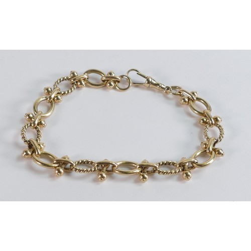 2214 - 9ct gold quality bracelet, 24.6g.