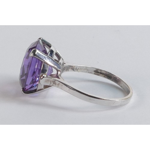 2216 - Large tanzanite single stone ring set in 9ct white gold, ring size T, stone size 15.5mm. 7.6g gr wt