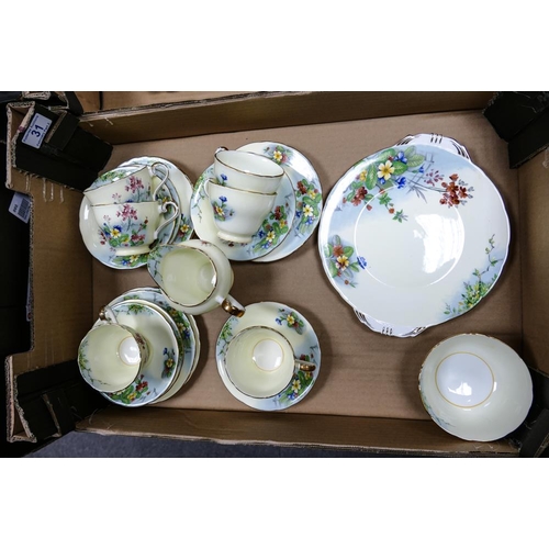 31 - Aynsley Floral 21 piece tea set