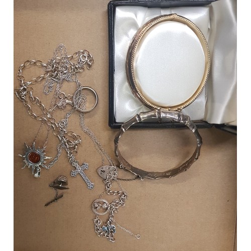 608 - A collection of Sterling Silver Jewellery to include necklaces, bracelet, charm bracelet & silver ri... 