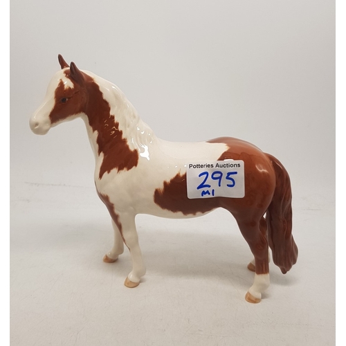 295 - Beswick skewbald pinto pony 1373.