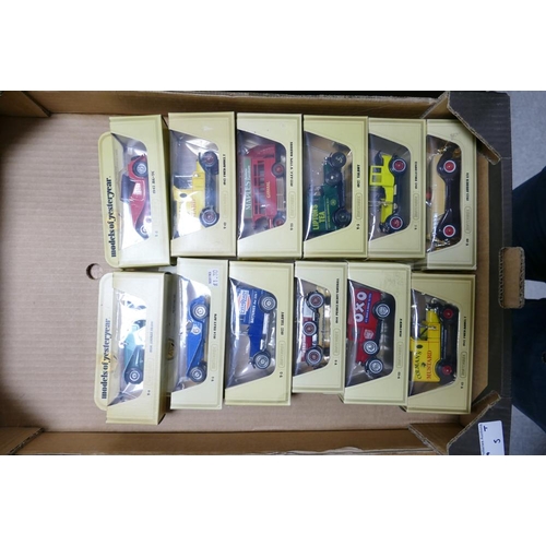 164 - A collection of Boxed Matchbox Models of Yesteryear Classic Model Toy Cars
A collection of Boxed Lle... 