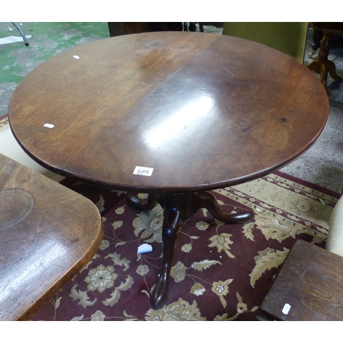 638 - Victorian circular tilt top table on tripod base 70cm H x 90cm table top Diameter