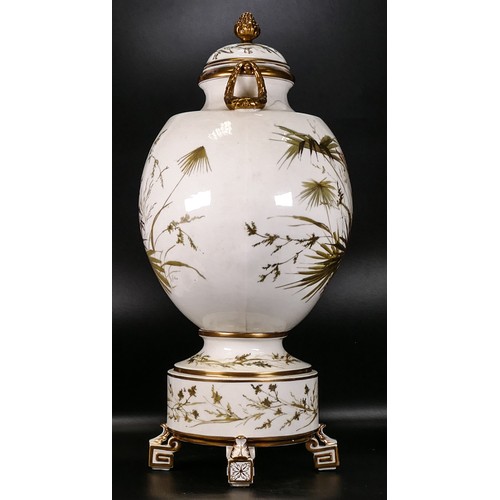 43 - Late 19th century presumed Moore & Co Prestige Foleyian lidded vase decorated with crane & foliage, ... 