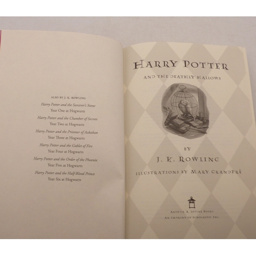 331 - J.K Rowling, 'Harry Potter and The Death Hallows', First American Edition. Wear and tearing to dust ... 