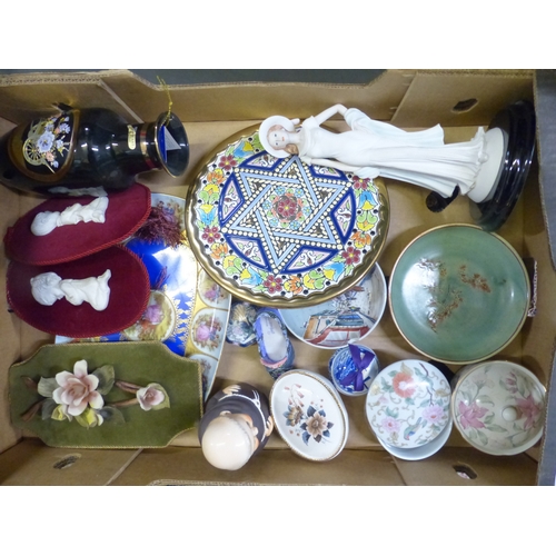 355 - A Mixed Collection of Ceramic Items to include Capodimonte Velvet Backed Plaques, 24kt Gilt Vases an... 