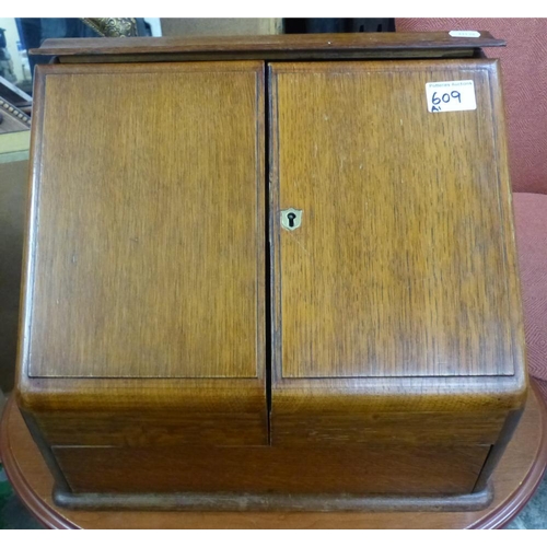 609 - Victorian Golden Oak stationary cabinet