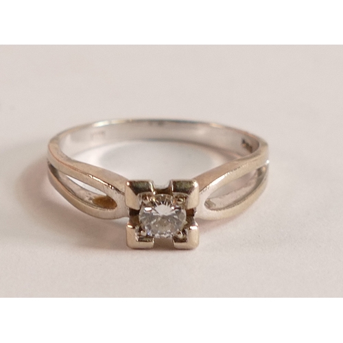 752 - 14ct white gold diamond solitaire ring,diamond approx .35ct, size M/N, 3g.