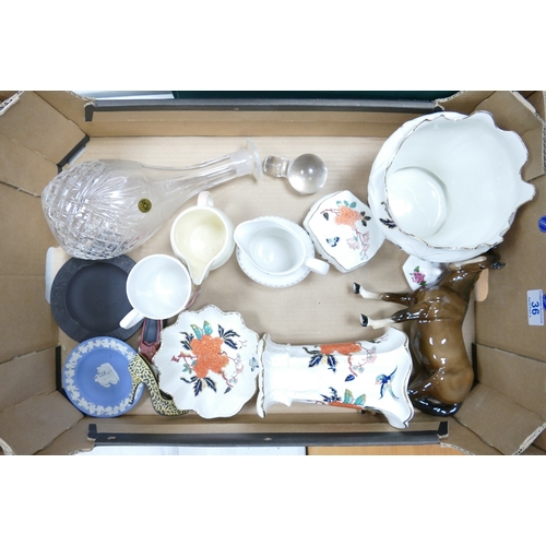 36 - A mixed collection of items to include Old Foley floral patterned vase, planter, lidded boxes , Susi... 