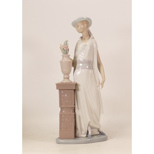 409 - Retired Lladro porcelain figure, Lady Grand Casino, 5175, damaged finger, height 34cm