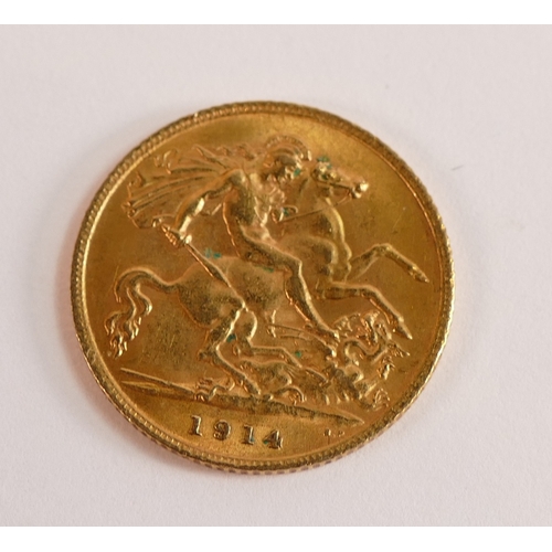 657 - HALF Sovereign gold coin George V 1914.