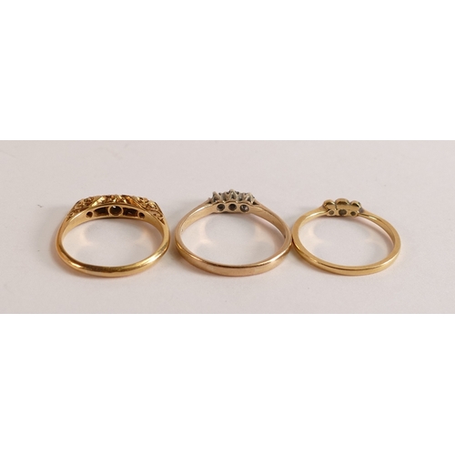 660 - 2 x 18ct gold & diamond rings, a 5 stone & a 3 stone, combined weight 4.82g, together with 9ct diamo... 