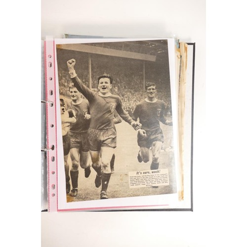 694 - A large collection of signed original pictures including - Gordon Banks, England, Typhoo Tea card.  ... 