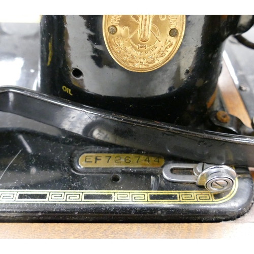 278 - A Cased Singer Sewing Machine No. EF726744 Style 201K.4. B/C/T. R/M. Original Receipt dated to 1950 ... 