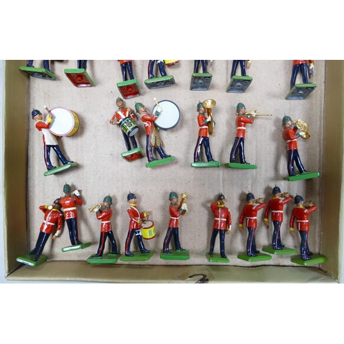 609 - A collection of W Britain's 1980/1990's lead toy soldiers