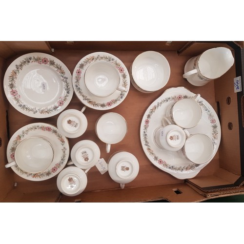 410 - Paragon Belinda pattern teaware to include cake plate, 10 cups, 10 saucers, 6 side plates, milk jug ... 