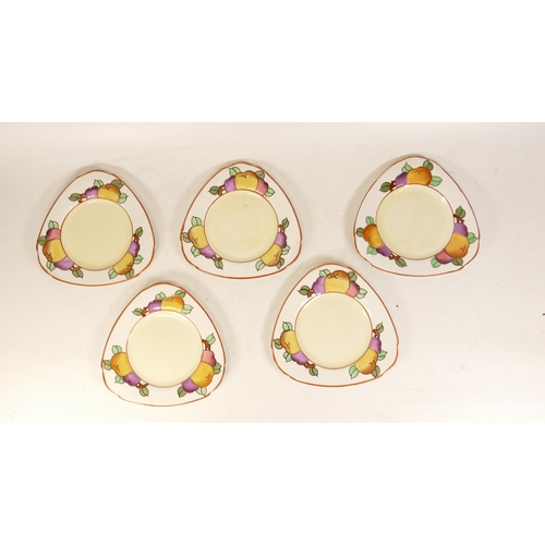 562 - A Set of Five Art Deco Tubelined Fruit Pattern Small Plates. Diameter: 14.5cm (5)