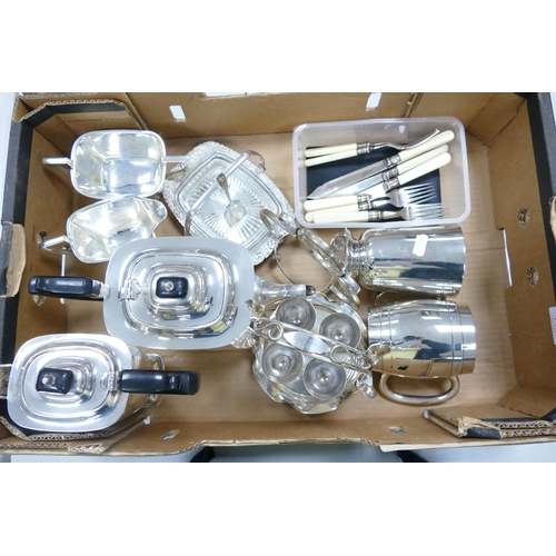 146 - A Collection of Silver Plated items to include Four Piece Tea Set consisting of Teapot, Hot Water Ju... 