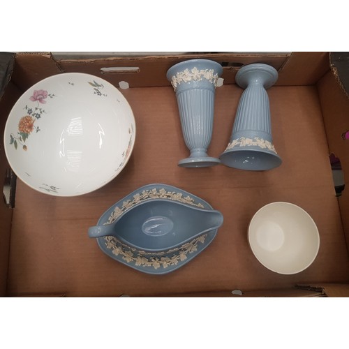 42 - Wedgwood Queens Ware gravy boat and pair of vases, together with a Wedgwood Rosemeade pattern fruit ... 