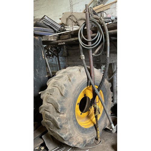 112 - Various hydraulic hoses, pipes etc.  1 JCB tyre and 1 fork lift tyre