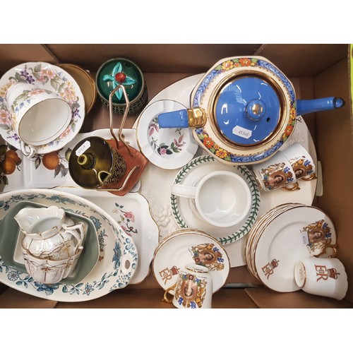 86 - A mixed collection of ceramic items to include Gibson's teapot, Royal commemorative trio's, Portmeir... 