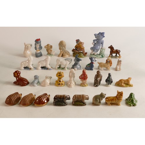 61 - A Collection of Wade Whimsies to include Tom & Jerry, Disney, Nursery Rhymes, and various animals. T... 